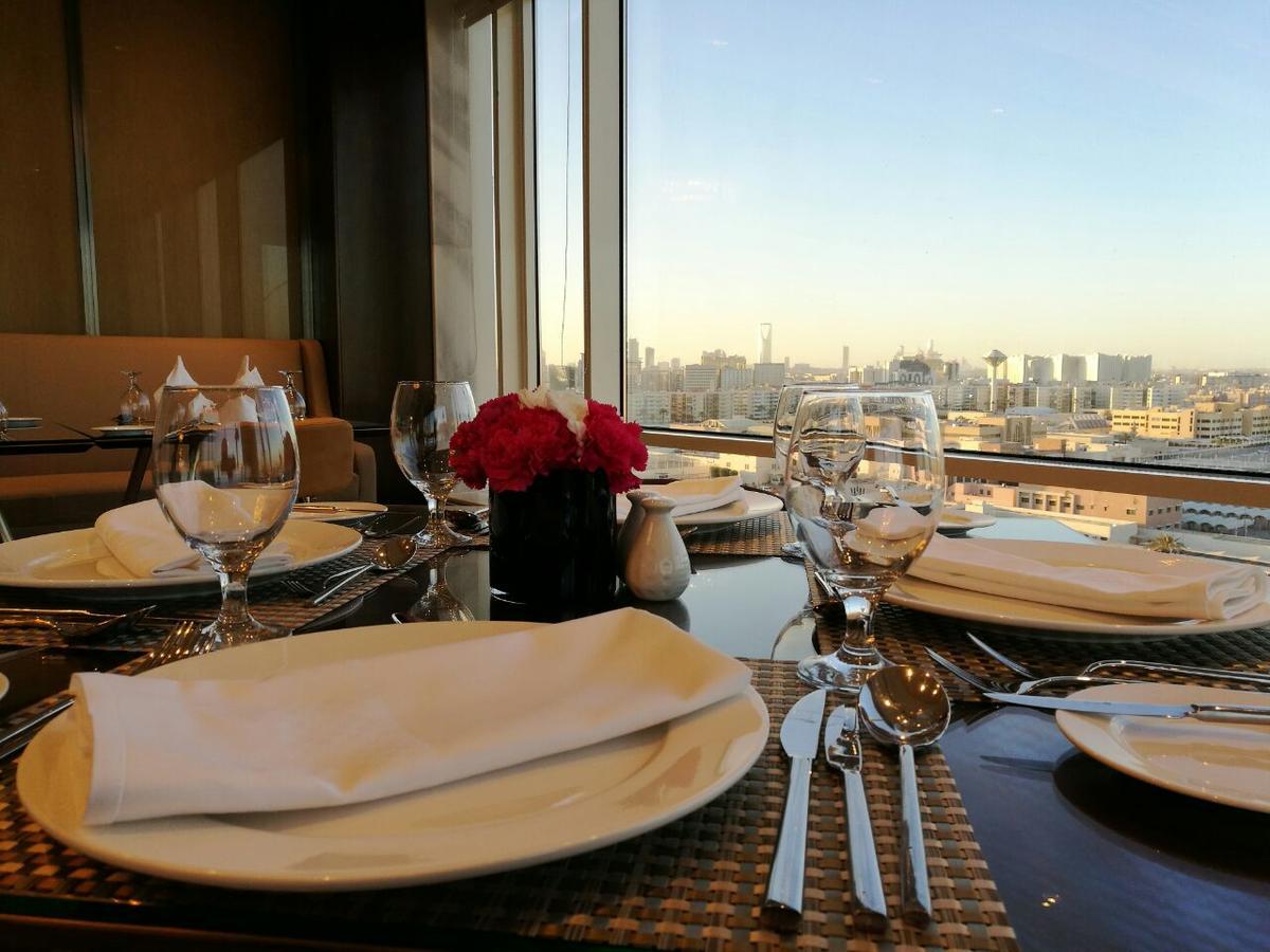 Braira Al Wezarat Hotel Рияд Екстериор снимка